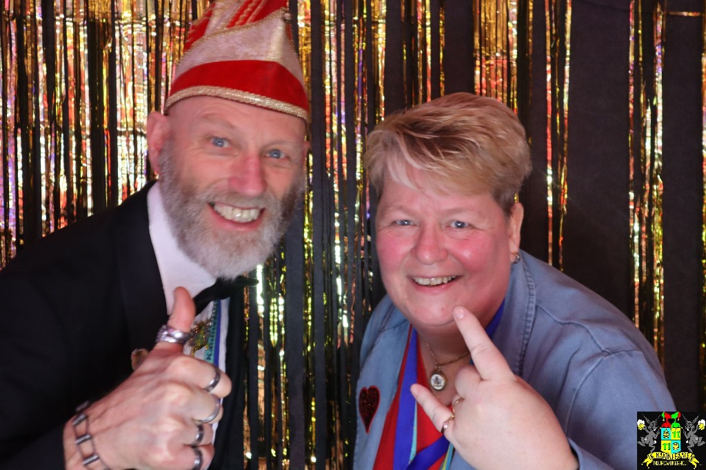 ../Images/Jeugd Opwarmbal Photobooth 216.jpg